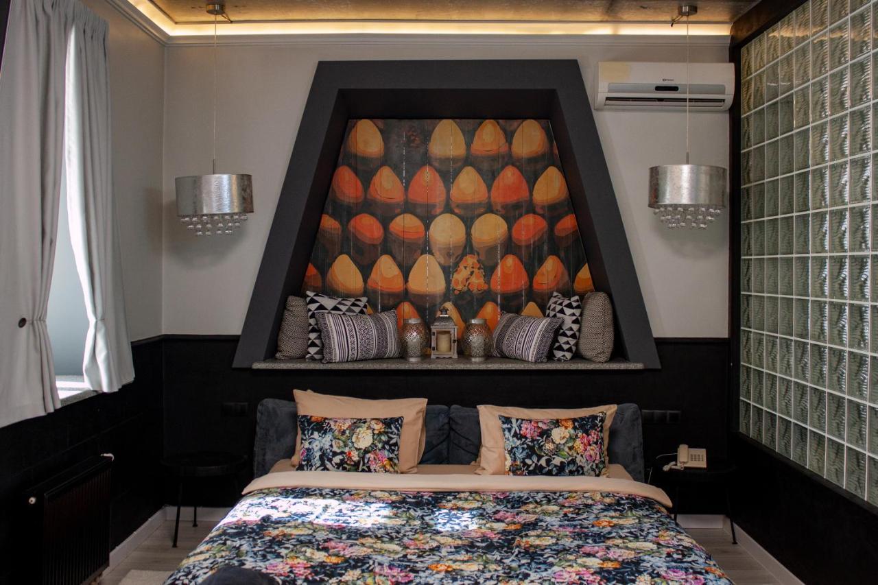 Manna Boutique Hotel (Adults Only) Kyiv Exterior photo