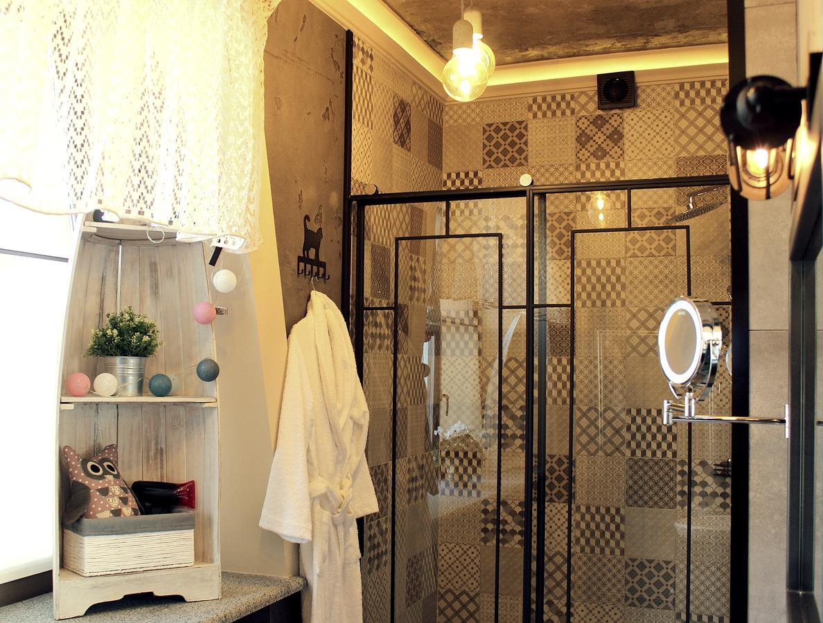 Manna Boutique Hotel (Adults Only) Kyiv Exterior photo