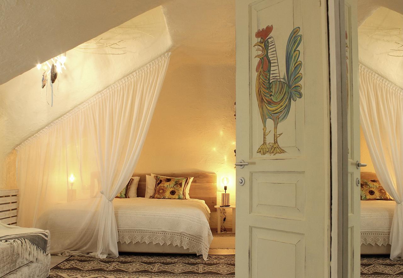 Manna Boutique Hotel (Adults Only) Kyiv Exterior photo